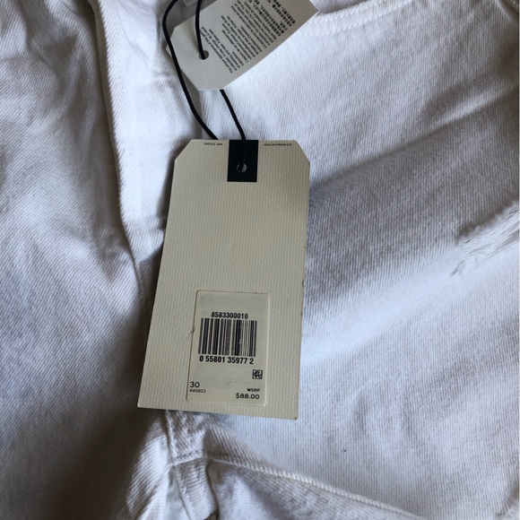 Levi’s 501 Mid Length Shorts - Picture 3 of 6